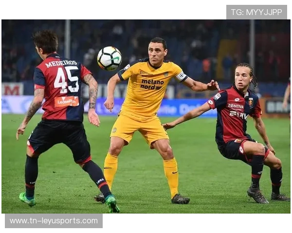 意甲热那亚2-1萨索洛，倒数第一迎赛季首胜。，意甲热那亚对帕尔马