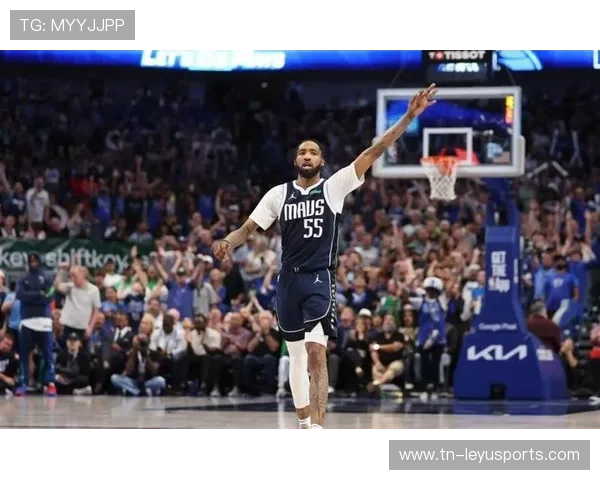 小波特中路急停跳投稳稳入网，篮网保持优势