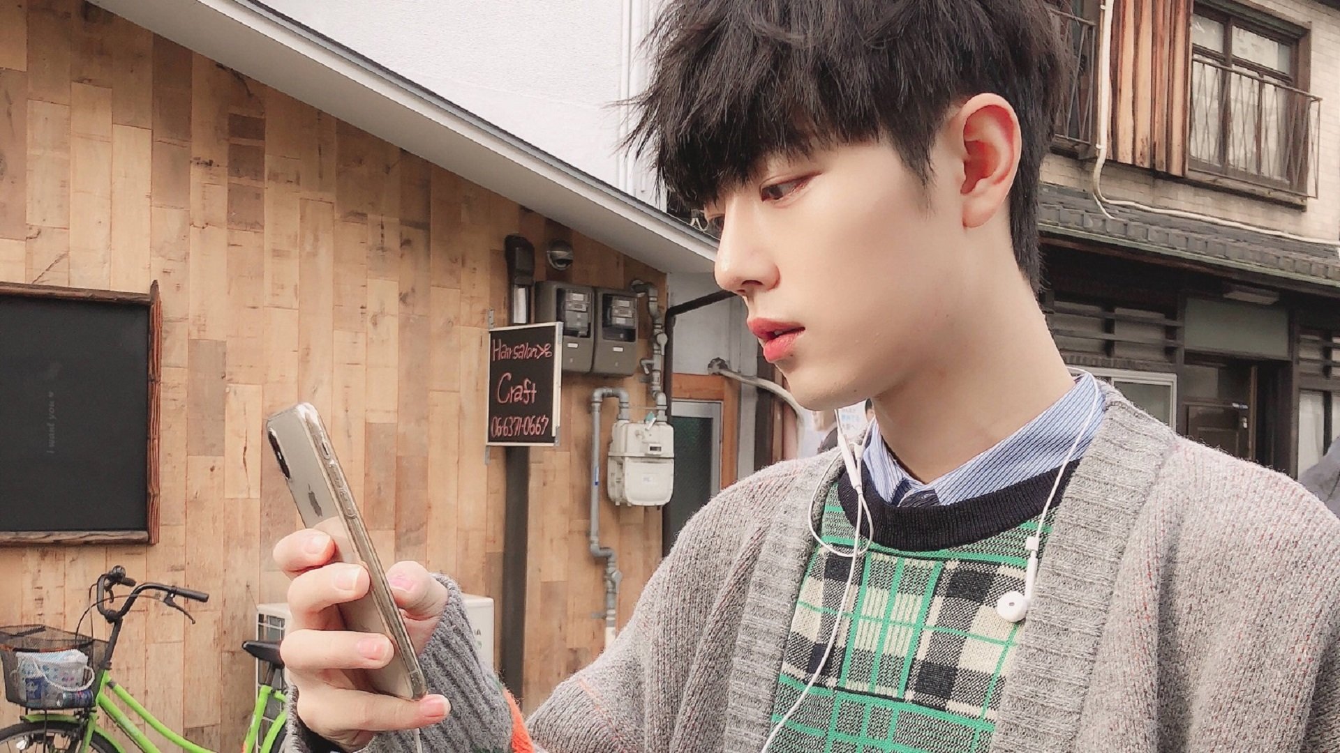 乐鱼体育网址-萨默·麦金托什女子200米蝶泳决赛精彩纷呈，女子200米蝶泳麦克尼尔