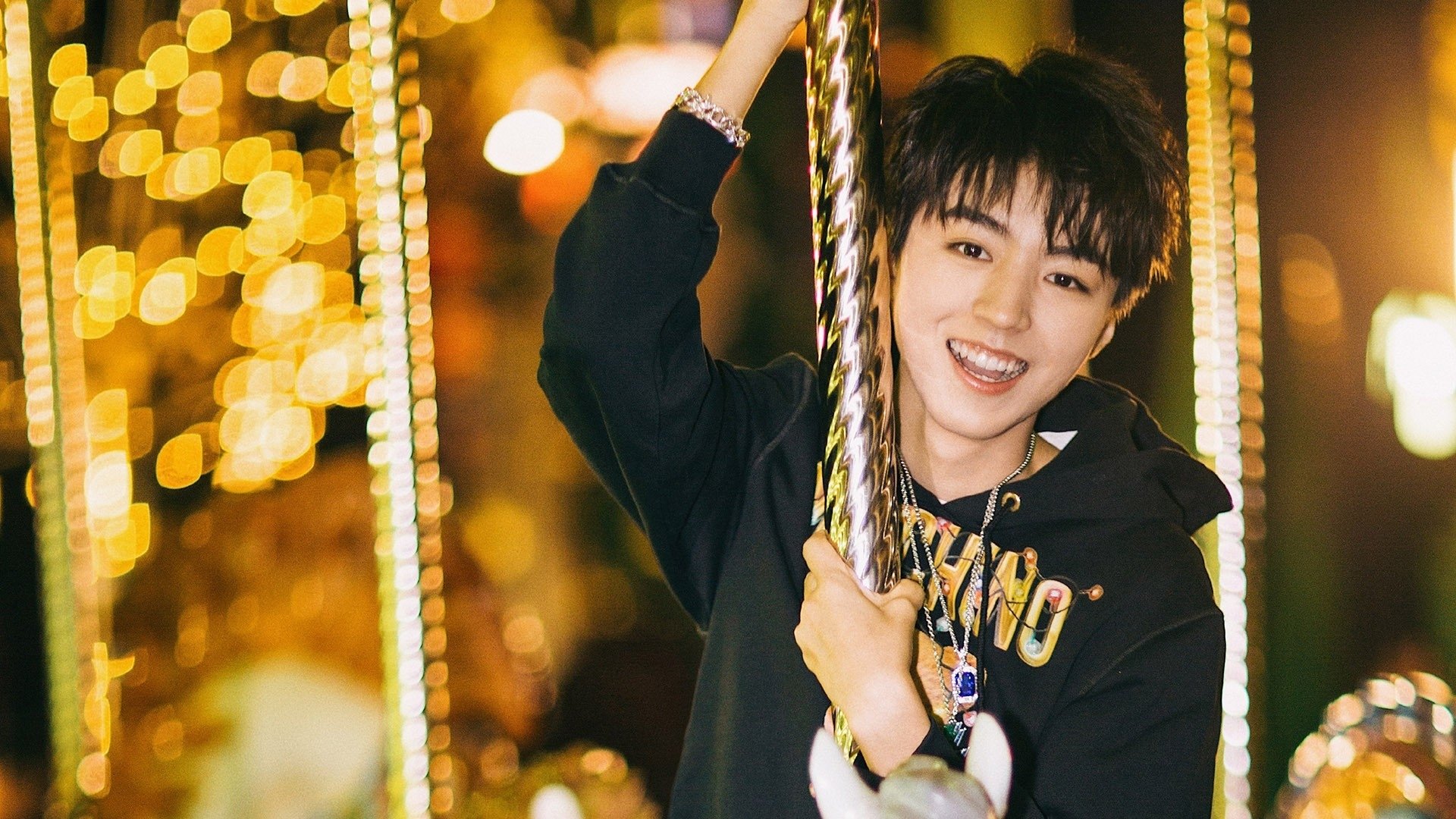 跨界合作打造特色足球产业链,推动行业链条健康发展,中国足球产业链